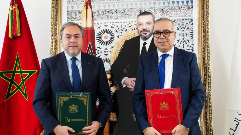 La (RAM) et la Fondation Mohammed VI des Sciences et de la Santé (FM6SS) ont signé ce jeudi à Rabat une convention cadre de collaboration en médecine