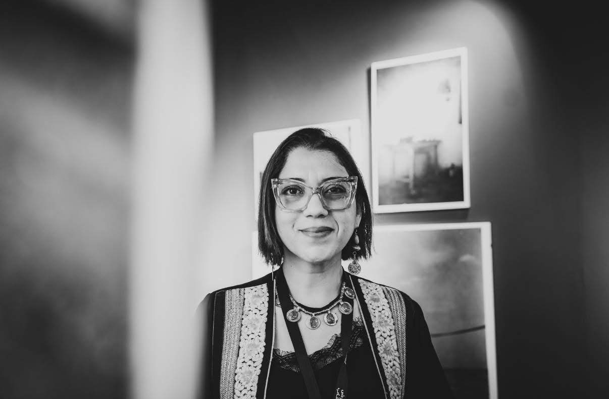La belle au moi dormant : Quand Khouloud Kebali explore les silences intérieurs