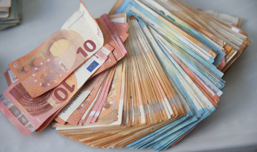 MRE : près de 39,98 MMDH de transferts de fonds à fin avril (Office des changes)