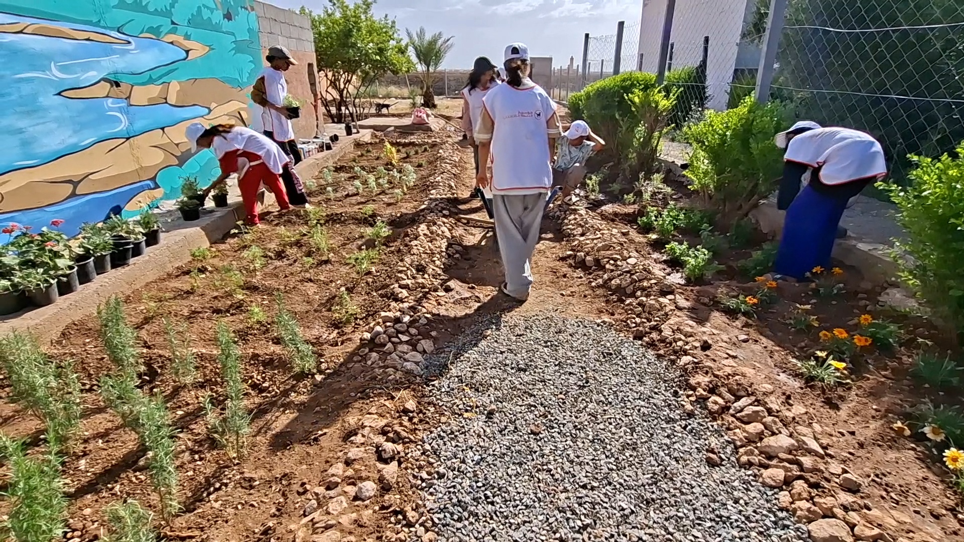 LA FONDATION BANQUE POPULAIRE CELEBRE L’ACHEVEMENT DES TRAVAUX AU COLLEGE ABDELLAH BEN HUSSEIN A TAMESLOHTE