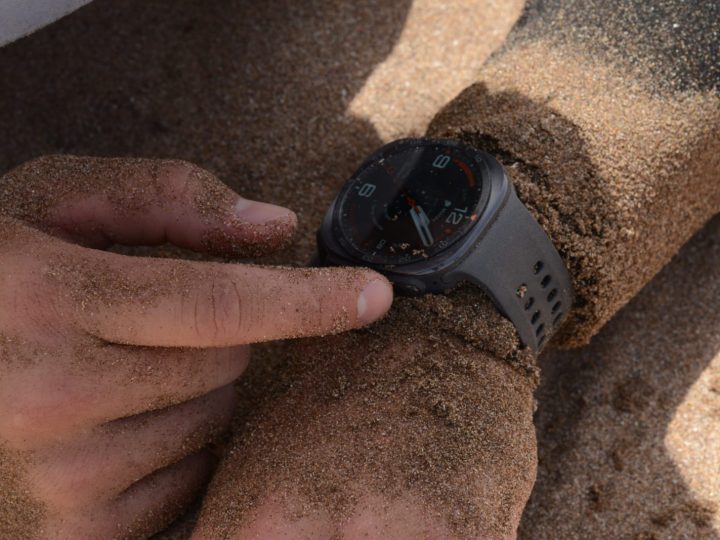 Du bien-être au quotidien aux aventures en plein air, Samsung Galaxy Watch vous accompagne à chaque instant